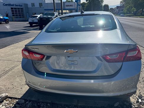 Used 2024 Chevrolet Malibu LS FWD image 6