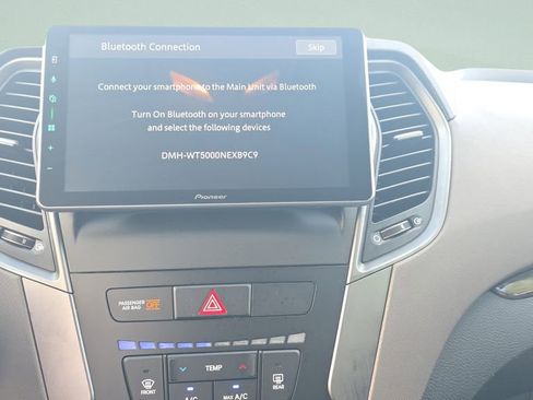 Used 2018 Hyundai Santa Fe Sport AWD/4WD image 14