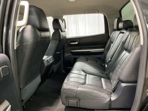 Used 2016 Toyota Tundra SR5 w/ SR5 Upgrade Package AWD/4WD image 21