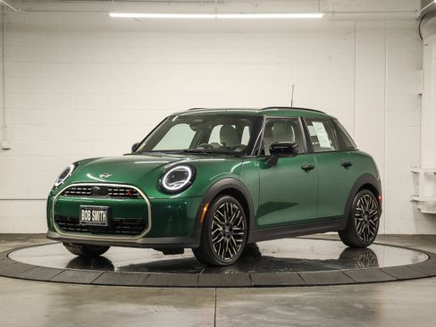 Used 2026 MINI Cooper S FWD image 3