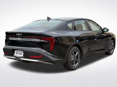 New 2025 Kia K4 LXS image 3