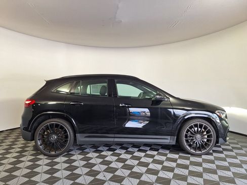 Used 2025 Mercedes-Benz GLA 35 AMG 4MATIC image 4