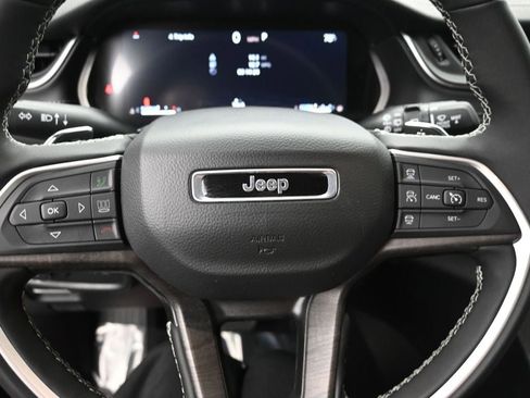 New 2025 Jeep Grand Cherokee L Limited image 21