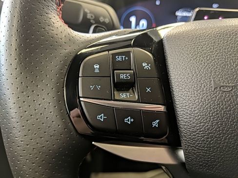 Certified 2025 Ford Explorer ST image 19