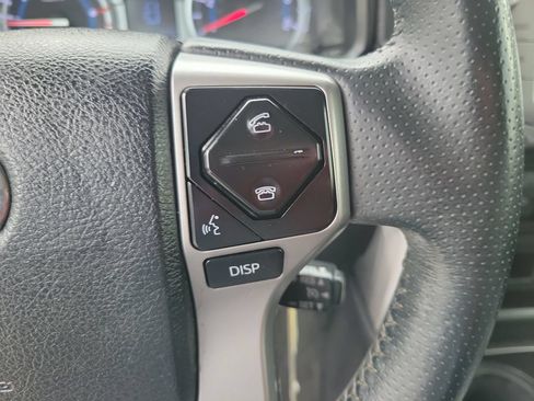 Used 2018 Toyota 4Runner SR5 RWD image 28