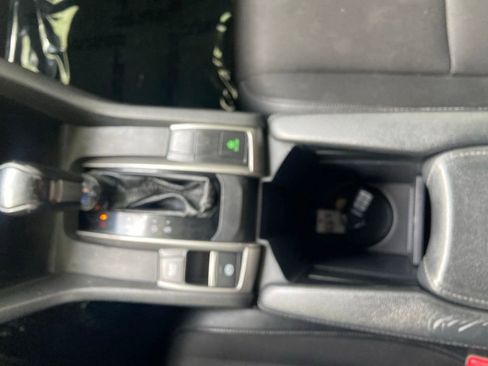 Used 2020 Honda Civic Sport image 24