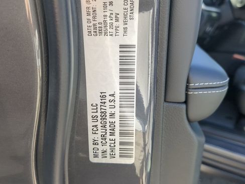 New 2025 Jeep Grand Cherokee L Laredo w/ Luxury Tech Group I image 28