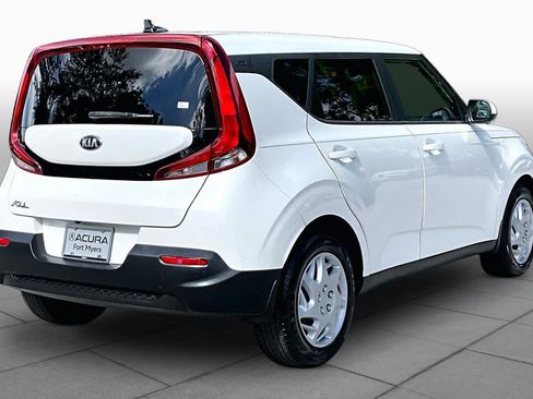 Used 2020 Kia Soul LX FWD image 13