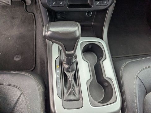 Used 2020 Chevrolet Colorado ZR2 AWD/4WD image 15