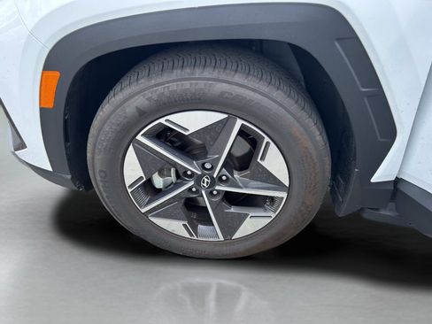 New 2025 Hyundai Tucson SEL FWD image 36