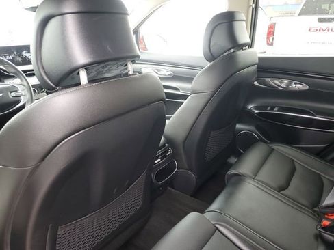 Used 2025 Genesis GV70 2.5T image 33