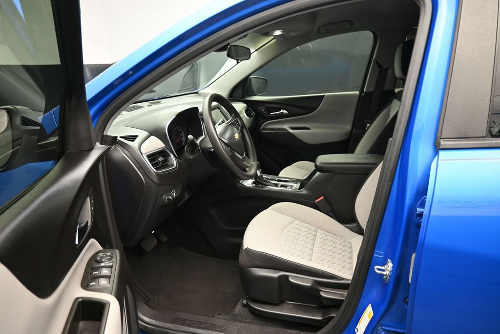 Used 2024 Chevrolet Equinox LS FWD image 12