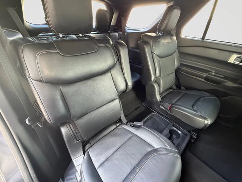 Used 2020 Ford Explorer ST w/ Premium Technology Package AWD/4WD image 19