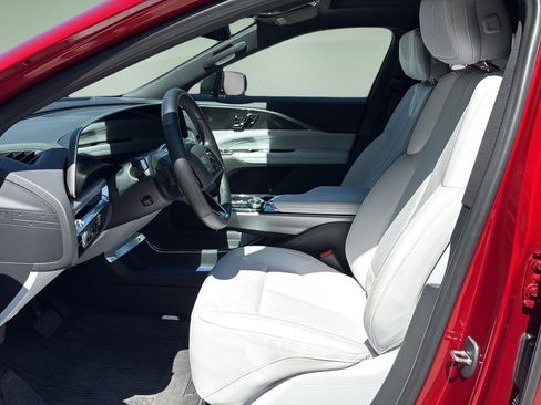 Certified 2024 Cadillac Lyriq Luxury w/ LPO, Floor Liner Package AWD/4WD image 16