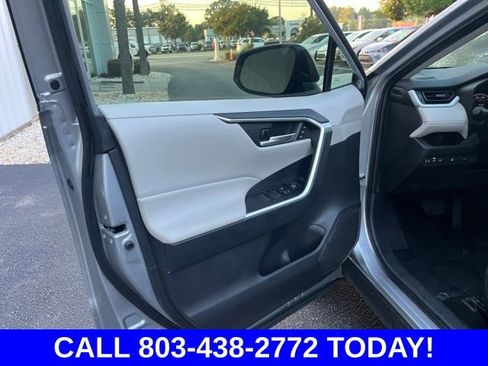 Used 2025 Toyota RAV4 XLE Premium w/ Weather Package FWD image 5