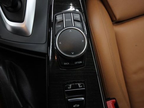 Used 2019 BMW 430i xDrive Convertible w/ M Sport Package image 31