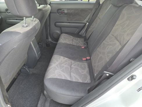 Used 2014 Scion xB image 10