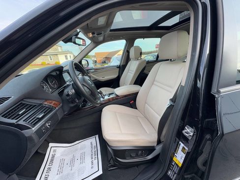 Used 2011 BMW X5 xDrive35i image 11