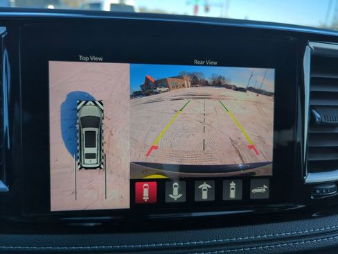 New 2026 Chrysler Pacifica Limited w/ S Appearance Package FWD image 11