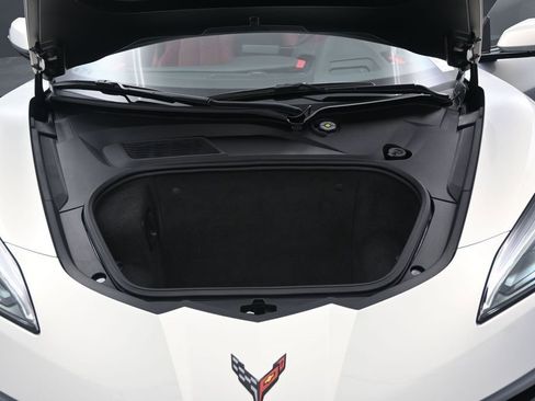 Used 2024 Chevrolet Corvette Stingray Preferred Cpe w/ Z51 Performance Package image 13