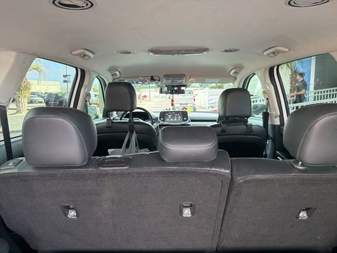 Used 2021 Kia Telluride LX image 8