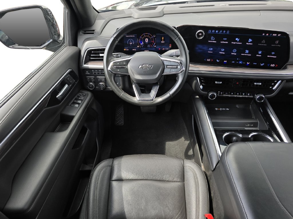 Used 2025 Chevrolet Tahoe Z71 AWD/4WD image 19