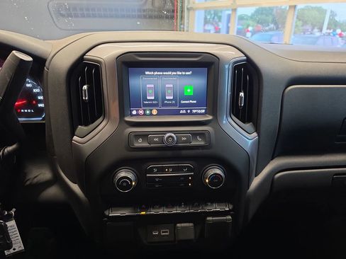 Used 2021 Chevrolet Silverado 1500 Custom RWD image 25