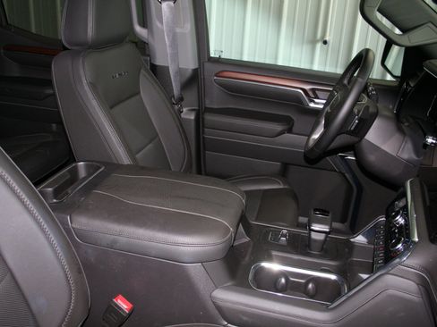 Used 2024 GMC Sierra 1500 Denali w/ Denali Reserve Package image 32