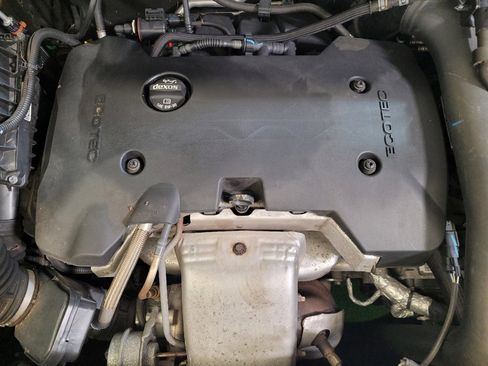 Used 2019 Chevrolet Equinox LT w/ Sun & Navigation Package image 30