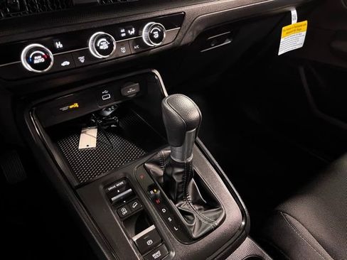 Used 2025 Honda CR-V LX image 29