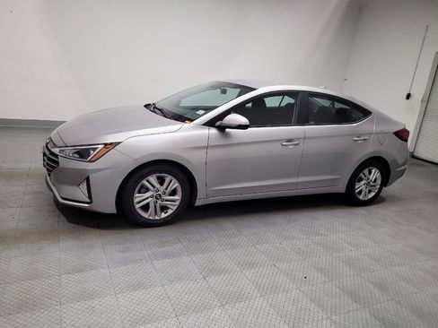 Used 2020 Hyundai Elantra SEL w/ Cargo Package (C1) FWD image 2