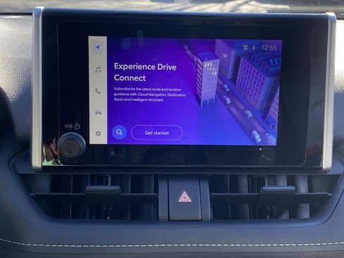 New 2025 Toyota RAV4 XLE image 39