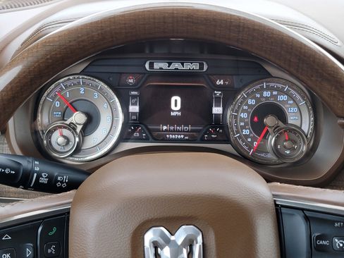 Used 2019 RAM 1500 Limited image 30