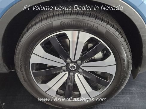 Used 2023 Volvo XC40 Recharge Plus AWD/4WD image 9