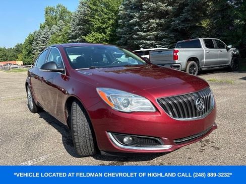 Used 2016 Buick Regal Premium FWD image 2