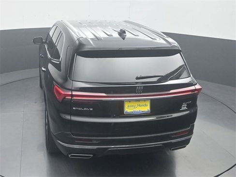 Used 2025 Buick Enclave Preferred image 24