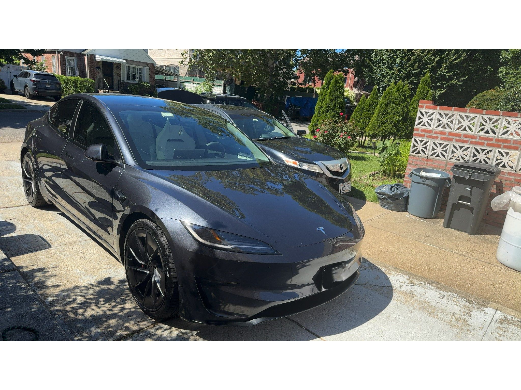 Used 2025 Tesla Model 3 Performance AWD/4WD image 2
