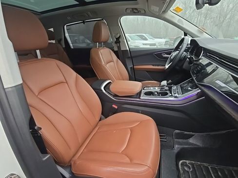 Used 2022 Audi Q7 2.0T Premium Plus w/ Premium Plus Package image 16