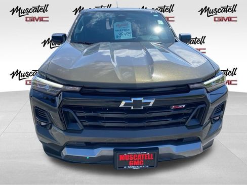 Used 2024 Chevrolet Colorado Z71 w/ Z71 Convenience Package 2 AWD/4WD image 7