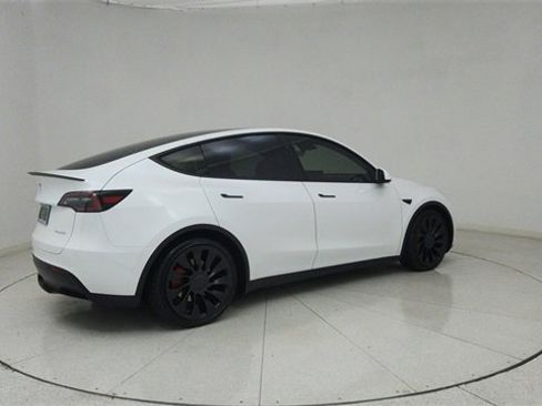 Used 2023 Tesla Model Y Performance image 68