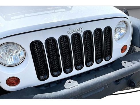 Used 2012 Jeep Wrangler Sport AWD/4WD image 32