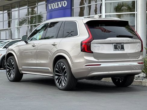 New 2026 Volvo XC90 T8 Plus w/ Protection Package Premier AWD/4WD image 3