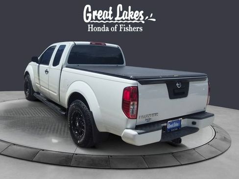 Used 2019 Nissan Frontier S RWD image 3