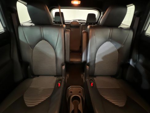 Used 2025 Toyota Highlander XSE AWD/4WD image 27