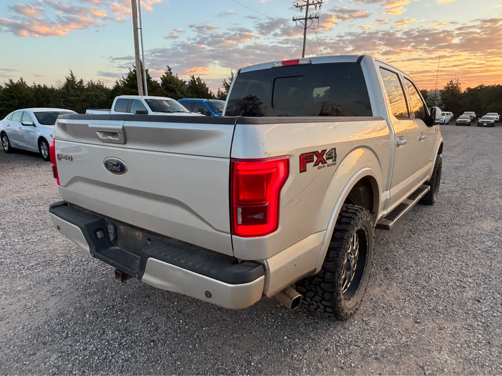 Used 2015 Ford F150 Lariat w/ Equipment Group 502A Luxury AWD/4WD image 7