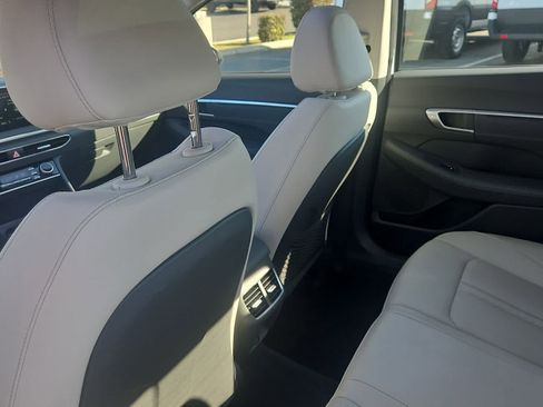 Used 2020 Hyundai Sonata Limited image 12