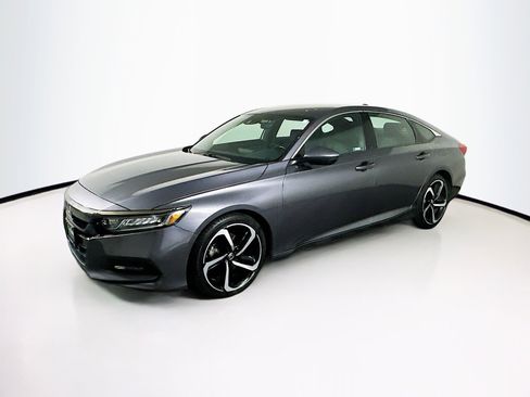 Used 2020 Honda Accord Sport image 4