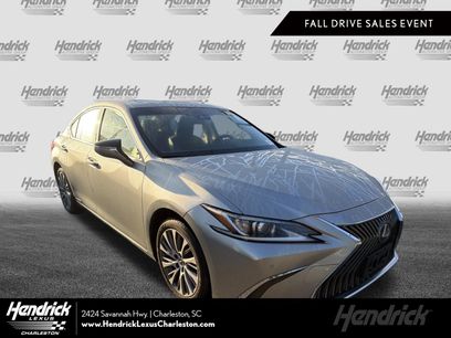 Used 2019 Lexus ES 300h w/ Premium Package