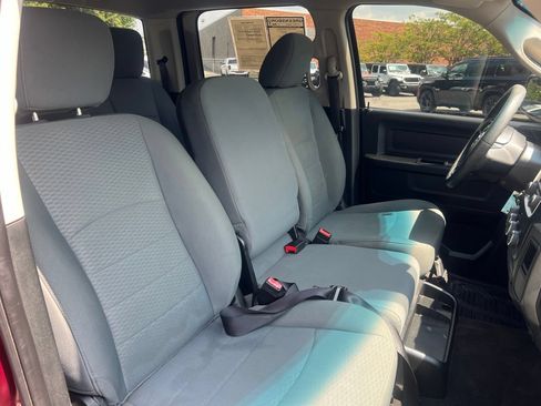 Used 2018 RAM 1500 Express w/ Express Value Package RWD image 25