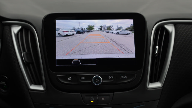 Used 2025 Chevrolet Malibu LT FWD image 38
